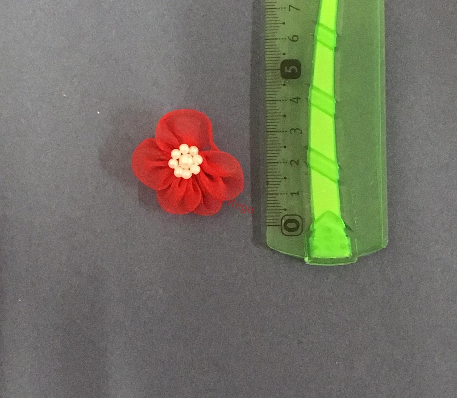 Monofilový kvet Ø30 mm s korálikmi,10ks/1ks=0,14€  červená