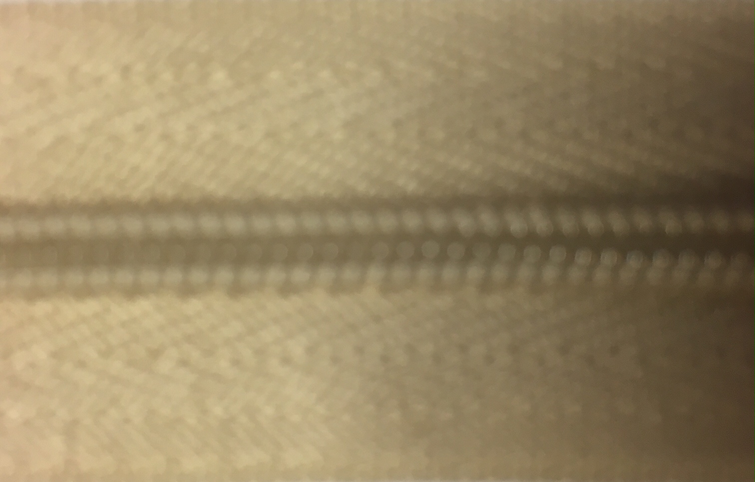 Zips skrytý nedeliteľný. 3mm, 308, 60cm, 0,246€/kus