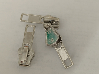 Jazdec ku kosteným zipsom No.5;  A/L 50ks nikel 